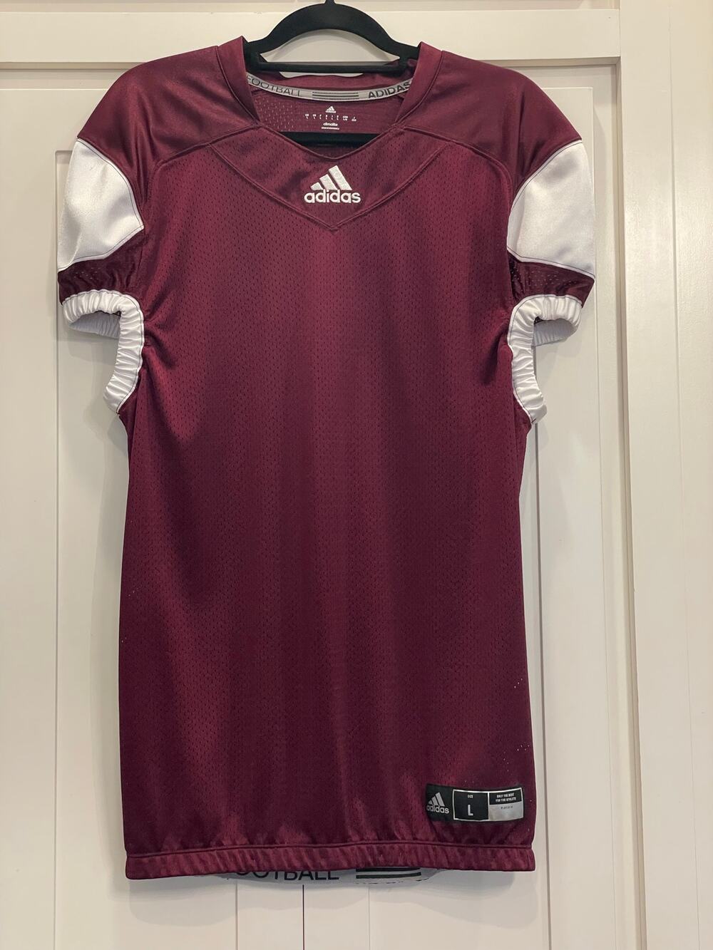 ADIDAS Techfit Hyped press coverage Maroon/White Jersey Large EUC
